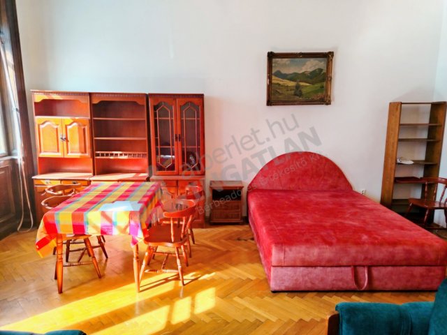 Kiadó téglalakás, albérlet, VIII. kerületben, Baross utcában