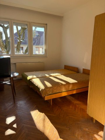 Kiadó családi ház, albérlet, Hajdúszoboszlón 120 E Ft / hó