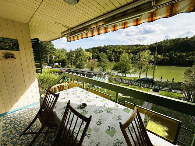 Eladó nyaraló, Komlón 39 M Ft, 2+1 szobás / költözzbe.hu