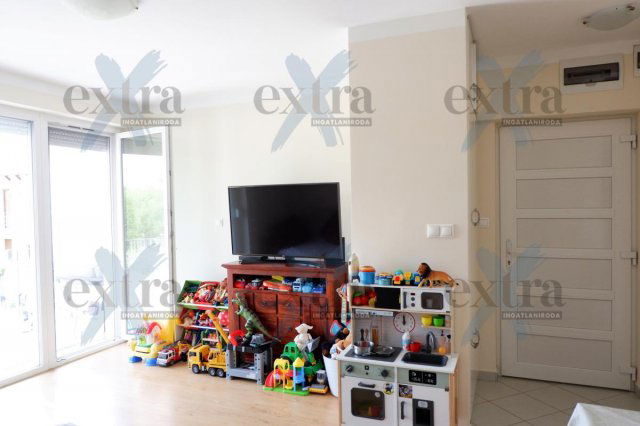 Kiadó téglalakás, albérlet, Szegeden 260 E Ft / hó, 2+1 szobás