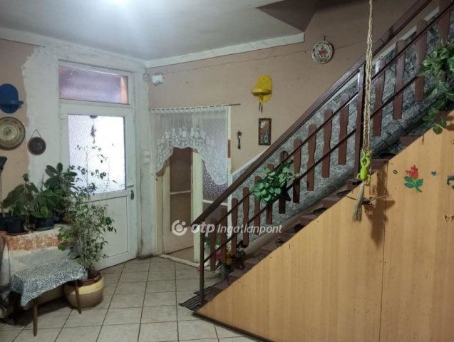 Eladó családi ház, Mezőkövesden 35 M Ft, 3+1 szobás