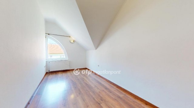 Eladó téglalakás, Mezőkövesden 24.9 M Ft, 2 szobás