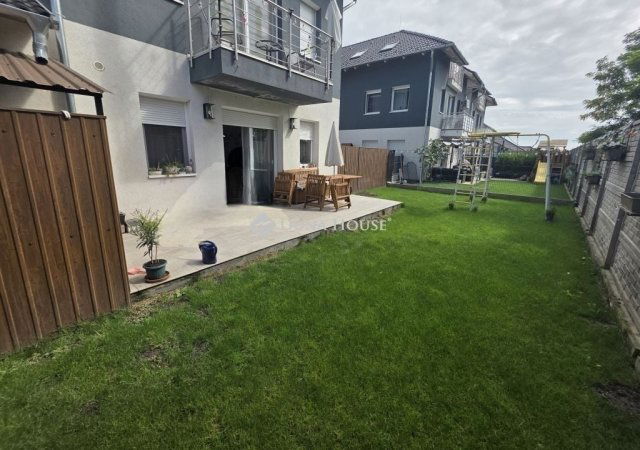 Eladó téglalakás, Halásztelken 94.9 M Ft, 4 szobás