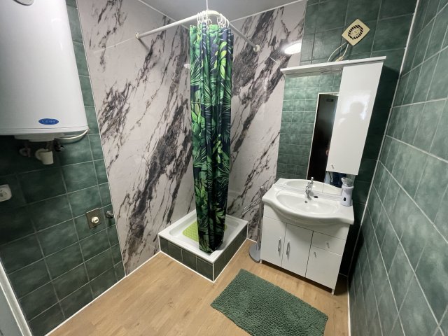 Eladó családi ház, Sümegen 74.9 M Ft, 7 szobás