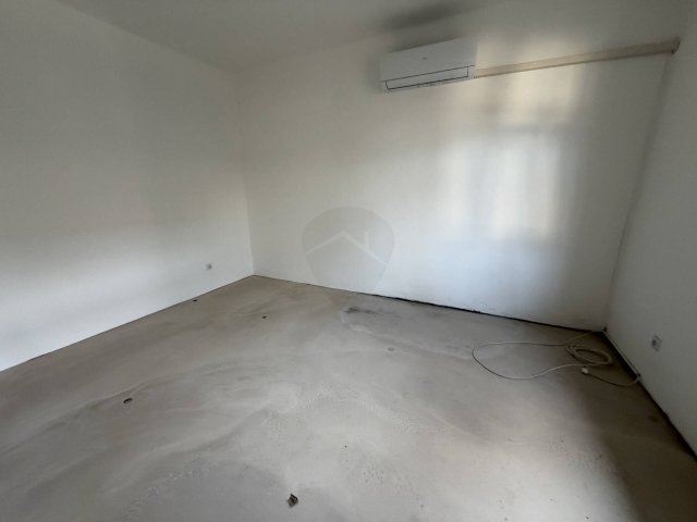 Eladó téglalakás, Budapesten, XVIII. kerületben 35 M Ft