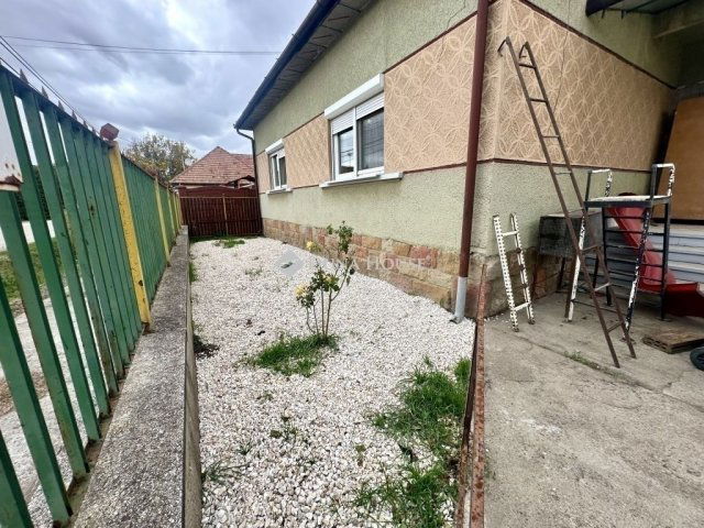 Eladó családi ház, Üllőn 85 M Ft, 3 szobás