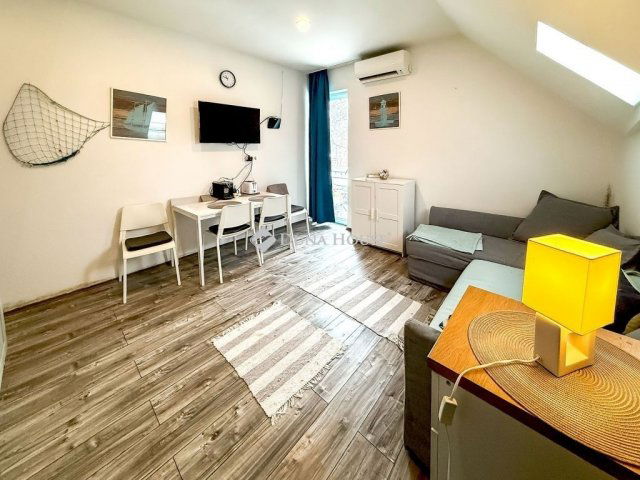 Eladó téglalakás, Siófokon 42.9 M Ft, 2 szobás