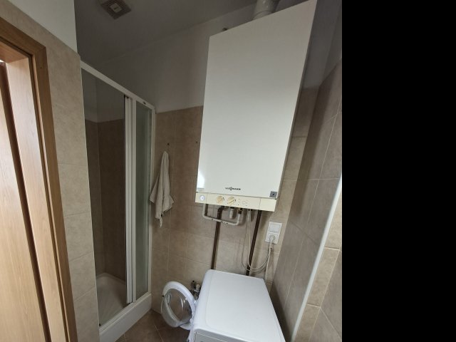 Kiadó téglalakás, albérlet, Pécsett 165 E Ft / hó, 1 szobás