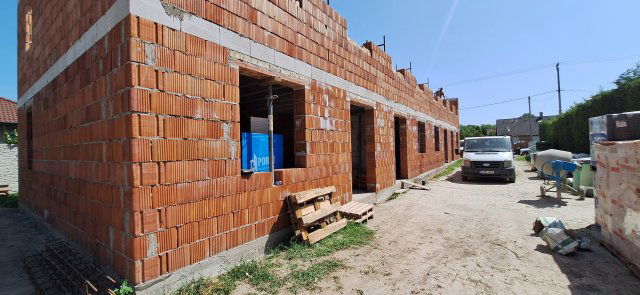 Eladó sorház, Szigetszentmártonban 71.9 M Ft, 5 szobás