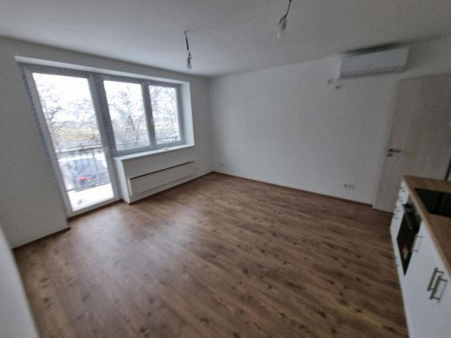 Eladó téglalakás, Besnyőn 54.9 M Ft, 2+1 szobás