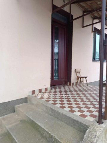 Eladó családi ház, Hajdúböszörményen 32.5 M Ft, 2+1 szobás