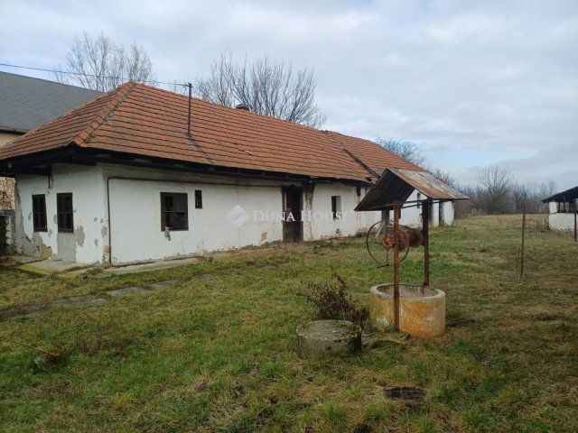 Eladó családi ház, Sajópetrin 11.99 M Ft, 1 szobás