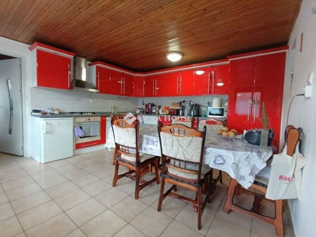 Eladó családi ház, Báron 39 M Ft, 5 szobás