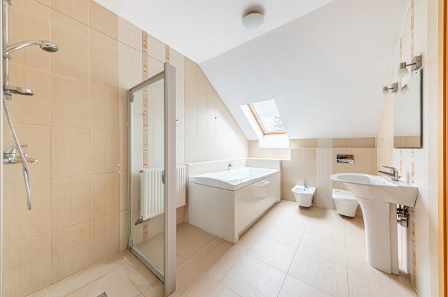 Kiadó ikerház, albérlet, XXII. kerületben, Pedellus utcában