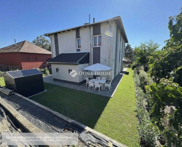 Eladó téglalakás, Budapesten, XXI. kerületben 93.9 M Ft