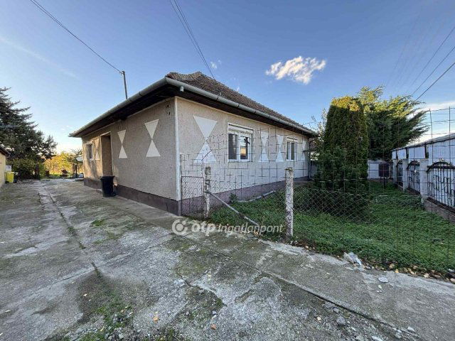 Eladó családi ház, Hernádnémetin 20.99 M Ft, 4 szobás
