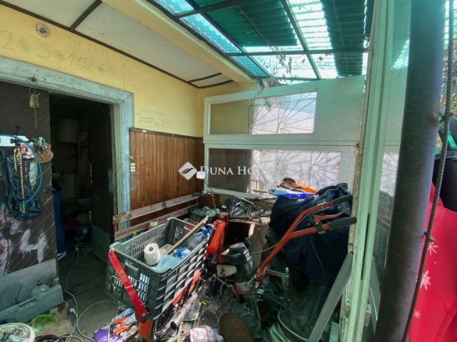 Eladó nyaraló, Kókán 7.5 M Ft, 1 szobás / költözzbe.hu