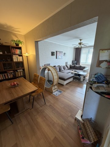 Eladó panellakás, Várpalotán, Körmöcbánya utcában 46.9 M Ft