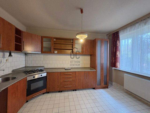 Eladó családi ház, Ceglédbercelen 67 M Ft, 3 szobás