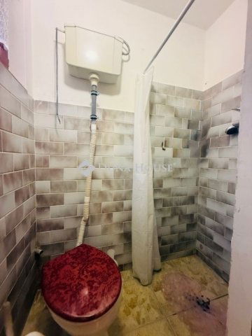 Eladó családi ház, Vecsésen 129.9 M Ft, 3 szobás