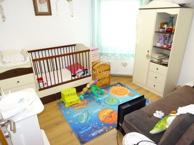 Eladó családi ház, Kecskeméten 120 M Ft, 4 szobás