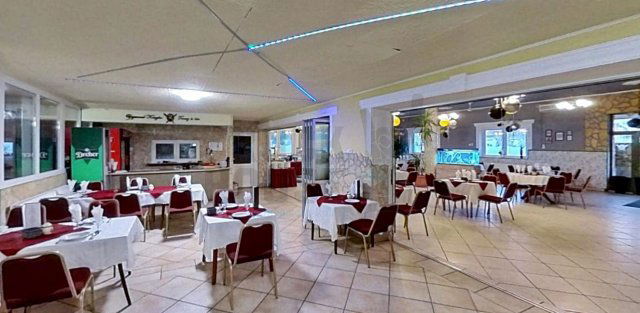 Eladó ipari ingatlan, Gyulán 272.5 M Ft / költözzbe.hu