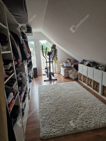 Eladó családi ház, Mosonmagyaróváron 135 M Ft, 5 szobás