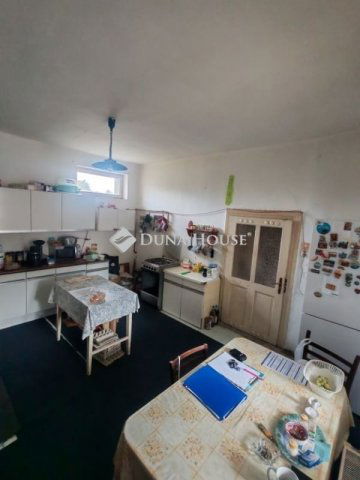 Eladó családi ház, Tápiószelén 26.9 M Ft, 2 szobás