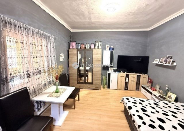 Eladó családi ház, Budapesten, XX. kerületben 110 M Ft, 6 szobás