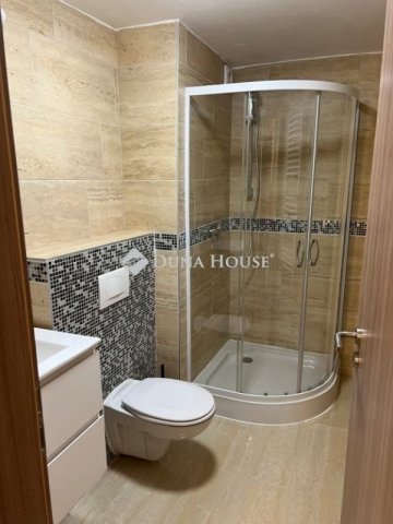 Eladó téglalakás, Budapesten, VI. kerületben 89.9 M Ft, 3 szobás