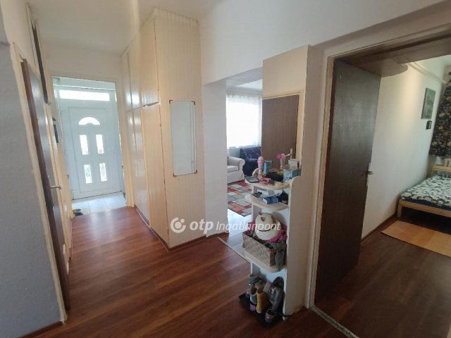 Eladó családi ház, Gárdonyban 99 M Ft, 3+2 szobás