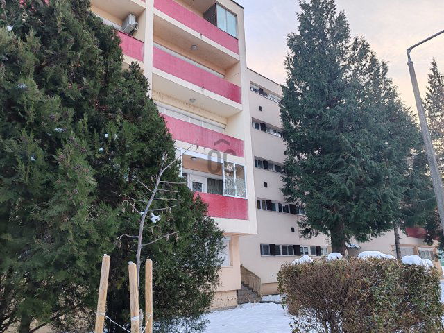 Eladó téglalakás, Siófokon 55.5 M Ft, 2 szobás