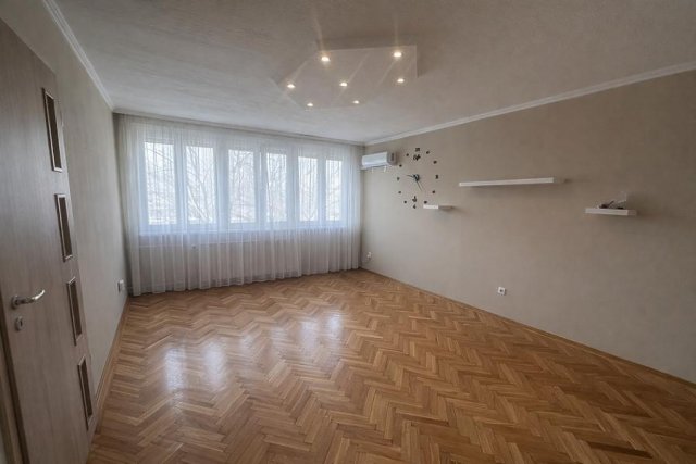 Eladó panellakás, Budapesten, IV. kerületben, Pozsonyi utcában