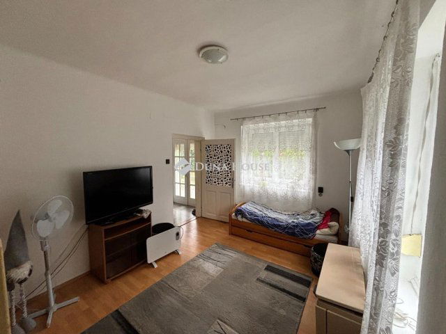 Eladó családi ház, Százhalombattán, Dózsa György utcában