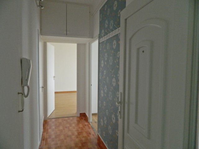 Eladó téglalakás, Budapesten, XVI. kerületben, Újszász utcában