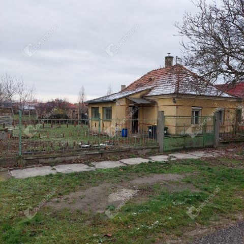 Eladó telek, Abdaon 50 M Ft / költözzbe.hu