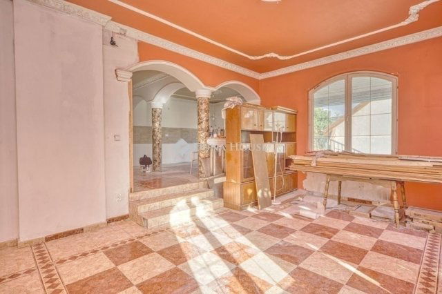 Eladó téglalakás, Budapesten, XVIII. kerületben 100 M Ft