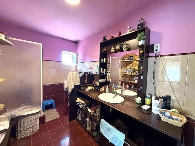 Eladó családi ház, Kecskeméten 54.9 M Ft, 2 szobás