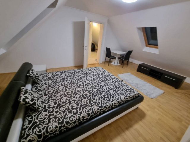 Kiadó téglalakás, albérlet, Debrecenben 170 E Ft / hó, 1 szobás