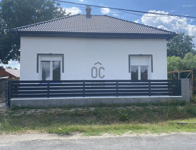 Eladó családi ház, Abonyban 45.5 M Ft, 2 szobás