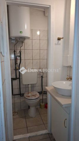 Eladó üzlethelyiség, Budapesten, VII. kerületben 34.9 M Ft