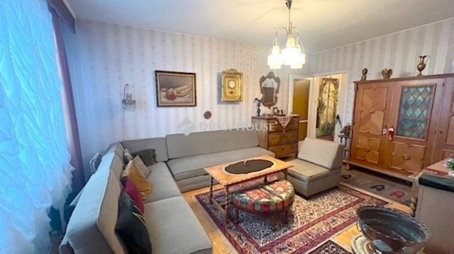 Eladó panellakás, Budapesten, XV. kerületben 69.9 M Ft