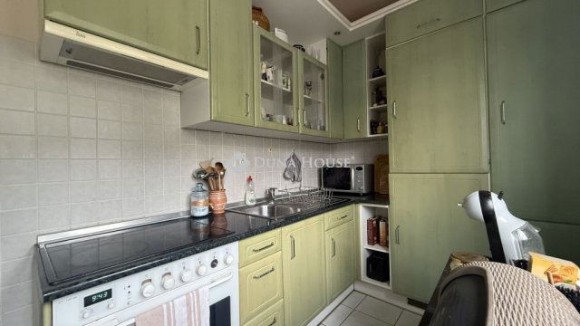 Eladó panellakás, Szombathelyen 52.9 M Ft, 3 szobás