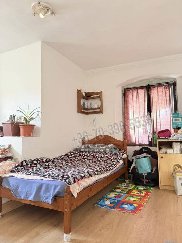 Eladó családi ház, Tahitótfalun 42 M Ft, 5 szobás