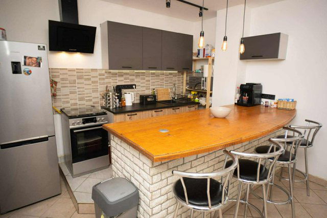 Eladó családi ház, Nyáregyházán 68.9 M Ft, 3 szobás