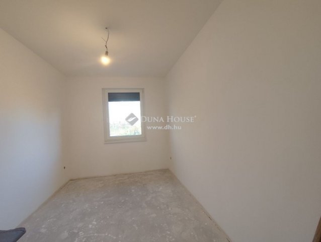 Eladó családi ház, Alsónémediben 145 M Ft, 5 szobás