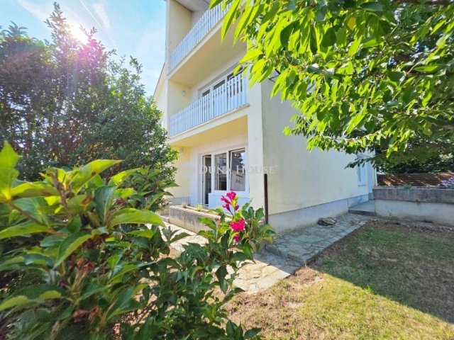 Eladó családi ház, Szombathelyen 83 M Ft, 5 szobás