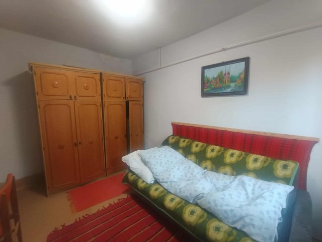 Eladó családi ház, Komlón, Ady Endre utcában 15.9 M Ft