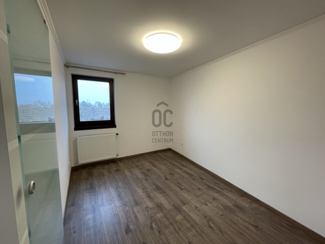 Eladó téglalakás, Kecskeméten 33.95 M Ft, 2 szobás