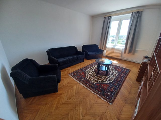 Kiadó téglalakás, albérlet, Győrött, Szent István úton
